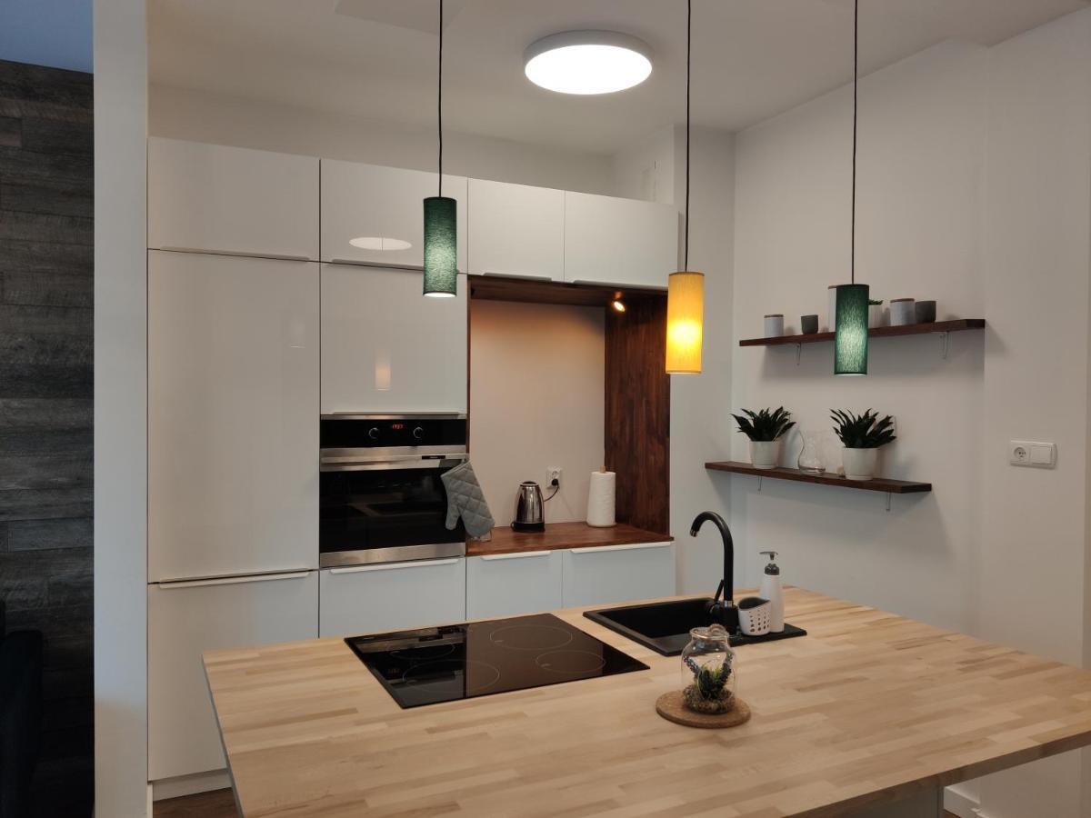 Apartament Milionova Apartment Lodz  Luaran gambar
